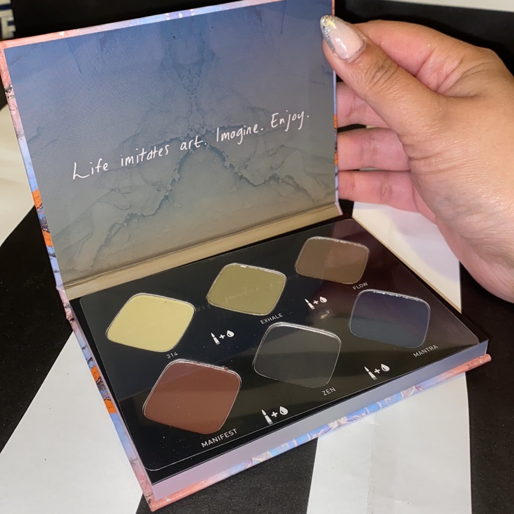 NWOB Sephora: Morphe x Ashley Strong Cake liner pallette